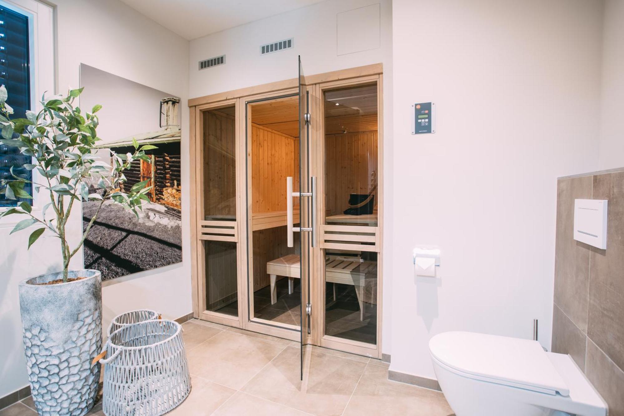 Boutique Chalets Alpi - Private Sauna & Cinema Гармиш-Партенкирхен Екстериор снимка